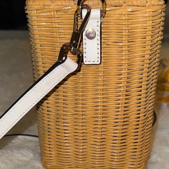 Kate Spade Tan Wicker Tote with White Handles - Picture 8 of 9